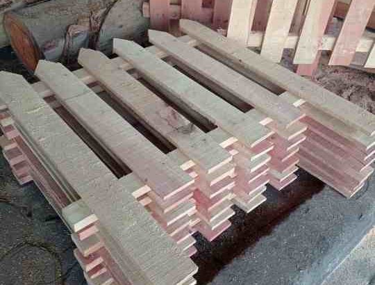 أسوار خشبيه للحدائق