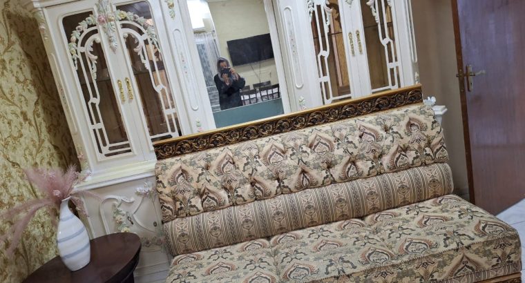 شقة غرفتين وصالة مفروشة في الشارقة المحاز 2