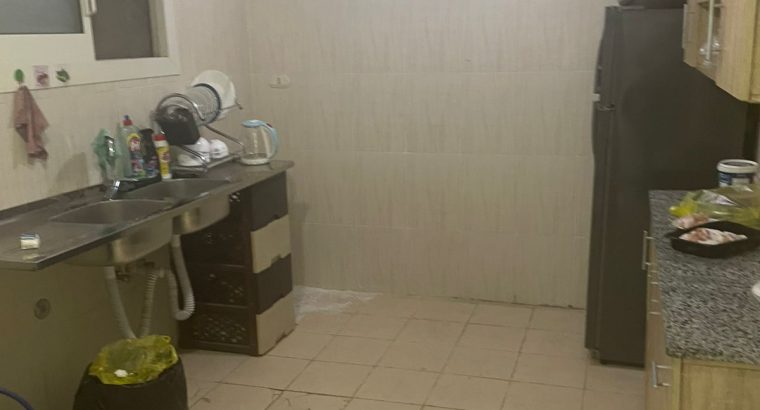 شقه ١٨٠ م بمدينه نصر تشطيب شركه الدره