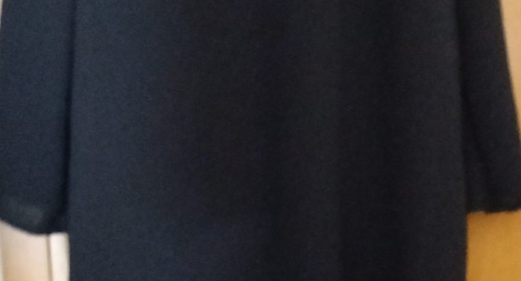 عباية سوداء وجهين أنيقة