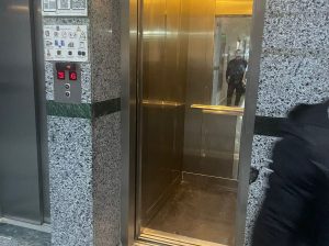 شقه ١٨٠ م بمدينه نصر تشطيب شركه الدره