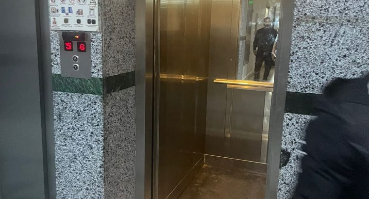 شقه ١٨٠ م بمدينه نصر تشطيب شركه الدره