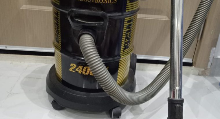 Vacuum Cleaner in Alain