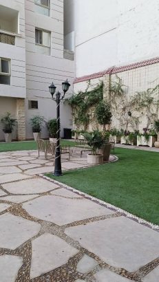 استديو 63 متر بالفرش والأجهزة للبيع