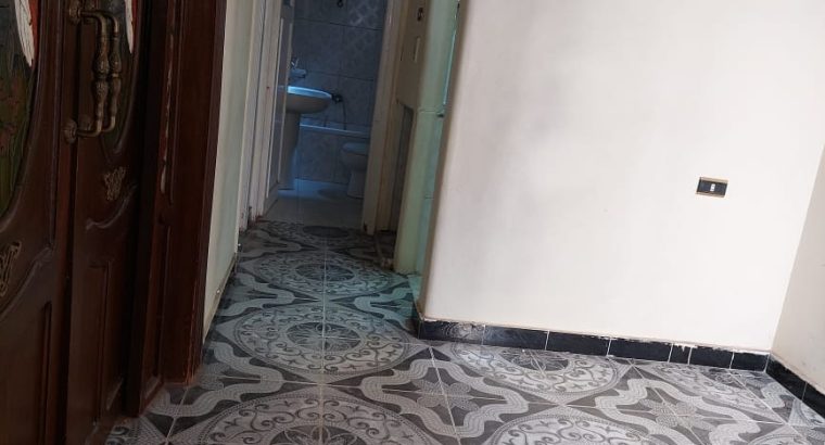 شقة للبيع جناكليس التشطيب رائع