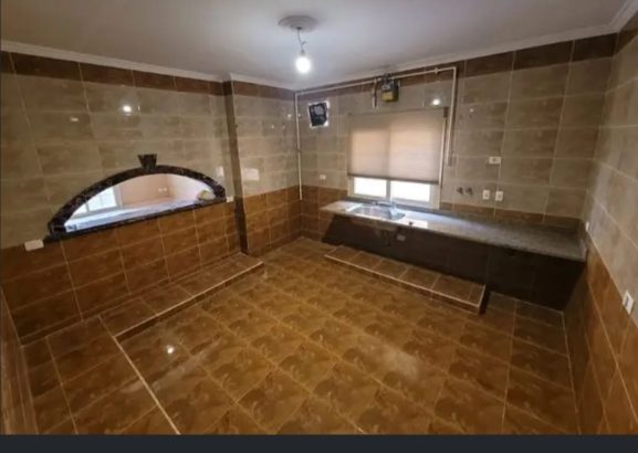 شقه للايجار الياسمين ٤ فيلات