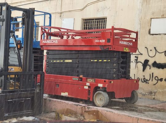 للايجار رافعات شوكيه وسيزر لفت ومارلفت