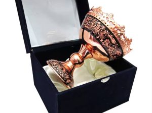 تحف نحاسية فاخرة