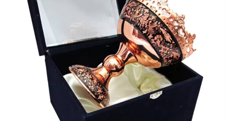 تحف نحاسية فاخرة