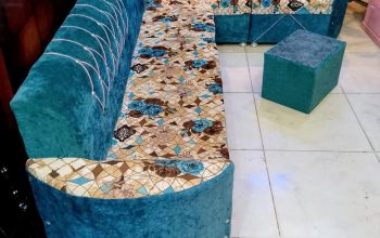 ركنة 5 متر جديدة لم تستخدم 4 قطع والتربيزة