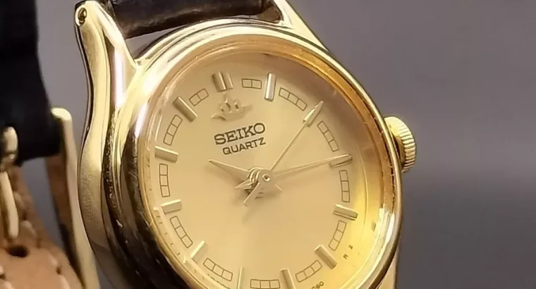 Mint condition vintage Seiko V401-0920 quartz