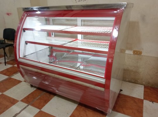 ثلاجة عرض بومبيه جامبو 150سم بحالة الزيرو