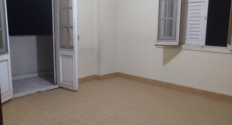 شقه للبيع فى الهضبه العليا