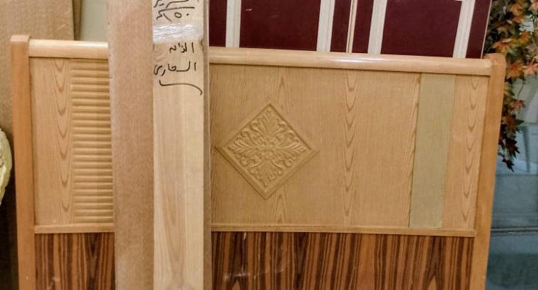 سرير مقاس 150سم لسة جديد بالملل