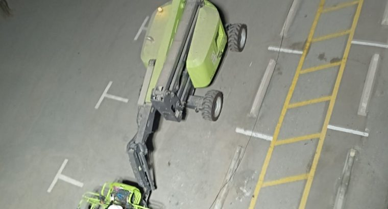 رافعات شوكيه للايجار سيزر لفت للايجار مان لفت