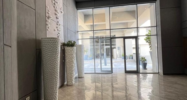 مطلوب ممرضة بكالوريس تمريض للامارات