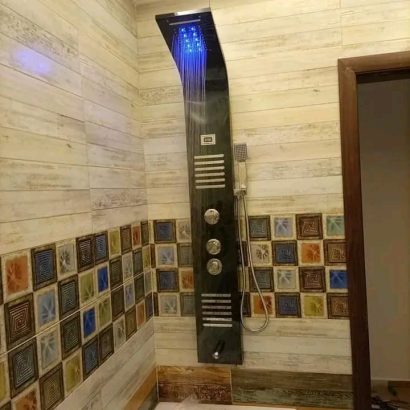 فني ومعلم صحي