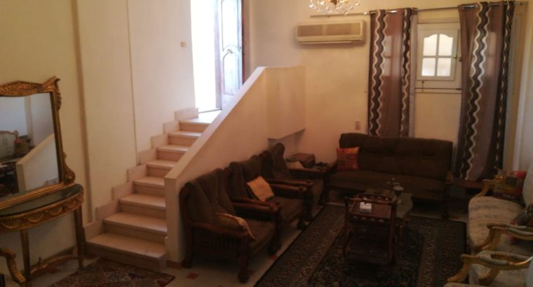 استوديو مفروش للإيجار – الياسمين 8