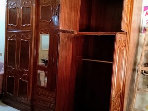 دولاب بلاكار زان قشرة ارو استعمال نضيف جداا