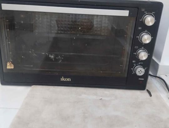Big Electric Oven perfect in Alain