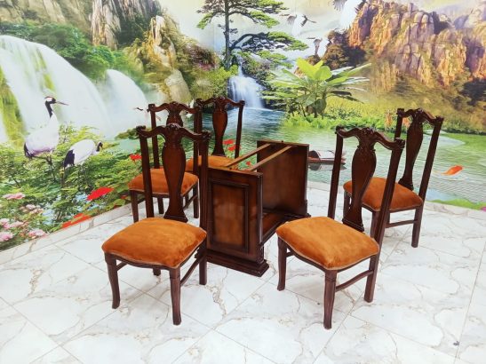 تربيزه سفره 5كراسي تحفه تنفع عريس بسعر مغر