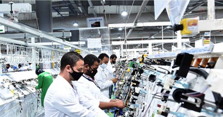 توظيف عمال انتاج بالمصانع