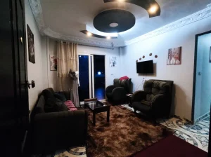 فرصتك للسكن الراقي على البحر شقة فخمة