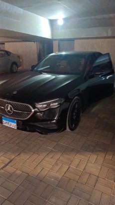 إيجار سيارات مرسيدس بنز بالسائق
