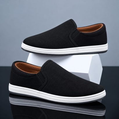 شوز Skechers كلاسيك رجالي | راحة وأناقة في