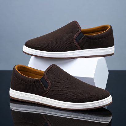 شوز Skechers كلاسيك رجالي | راحة وأناقة في