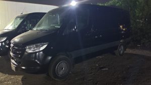 إيجار مرسيدس فيانو سياحي VIP مع سائق