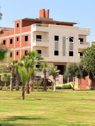 شقة 190 متر للبيع في غرب سوميد