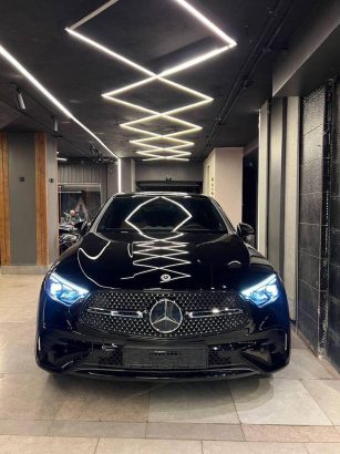 Mercedes Benz GLC300