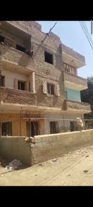 منزل على البحر للبيع